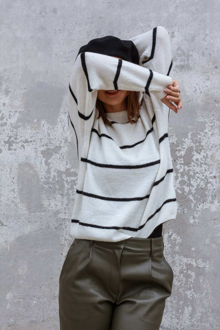 Striped_Leather_Look-10